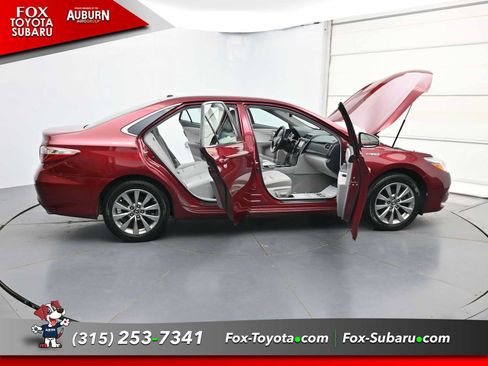 Used 2015 Toyota Camry XLE FWD image 36