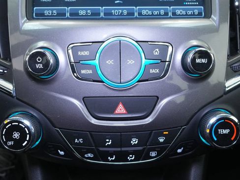 Used 2017 Chevrolet Cruze LT w/ Sun And Sound Package image 31