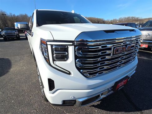 Certified 2023 GMC Sierra 1500 Denali w/ Denali Reserve Package image 14