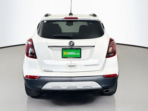 Used 2019 Buick Encore Essence FWD image 8