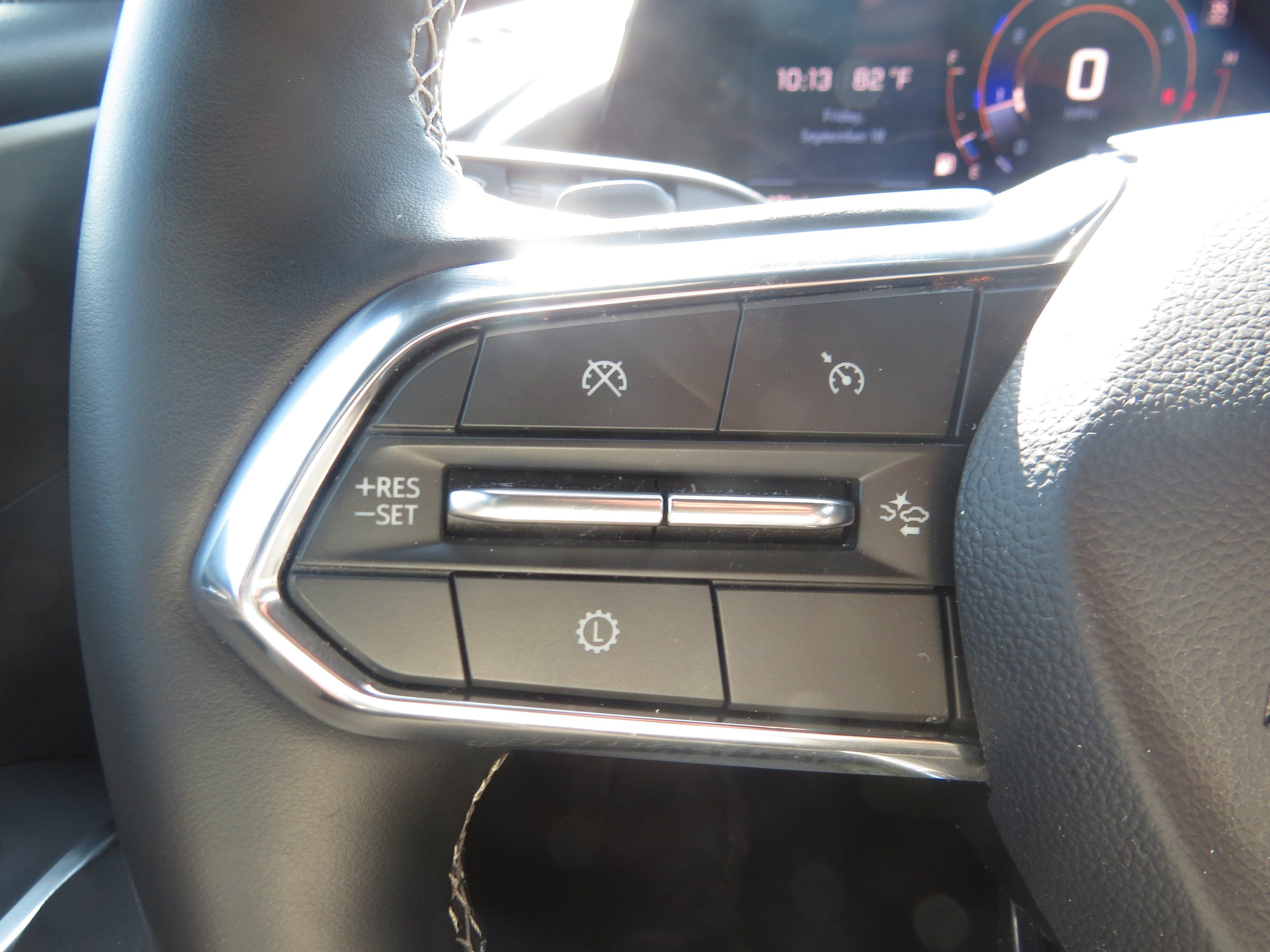 Used 2026 Chevrolet Traverse LT w/ Driver Confidence Package FWD image 21