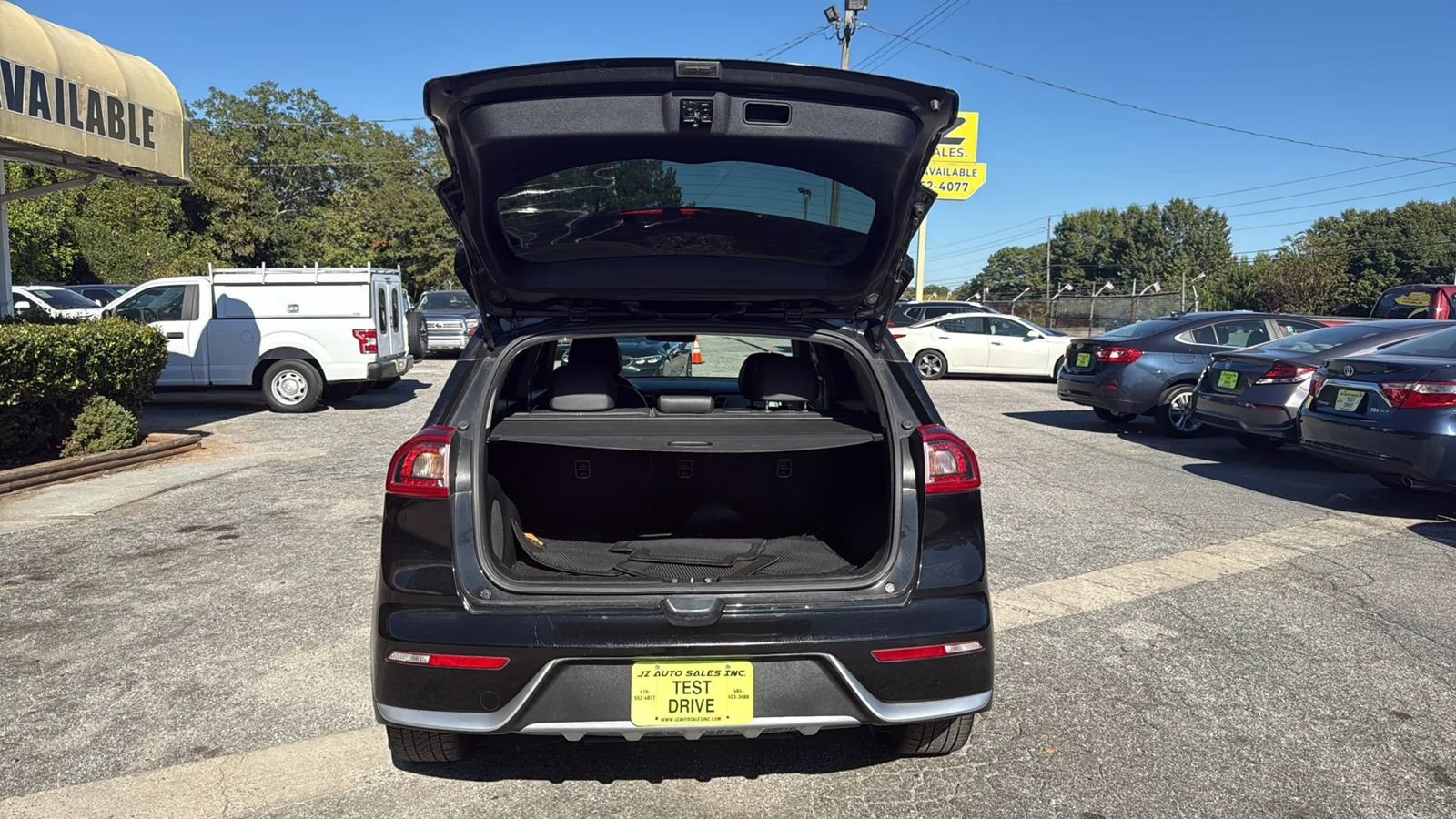 Used 2017 Kia Niro FWD image 15