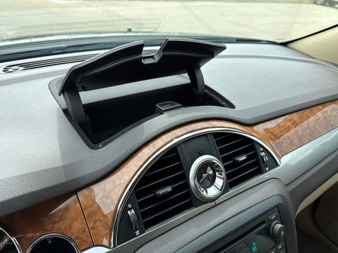 Used 2012 Buick Enclave Leather image 27