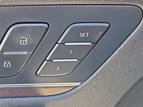 Certified 2024 Audi Q5 2.0T Premium Plus image 21