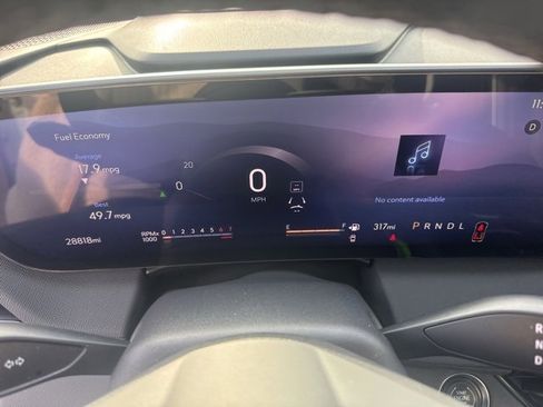 Used 2025 Buick Enclave Preferred image 15