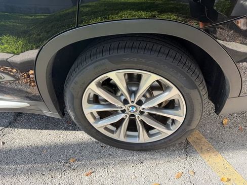 Used 2018 BMW X3 xDrive30i AWD/4WD image 10