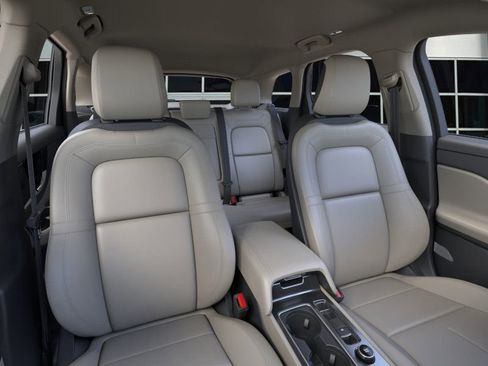 New 2026 Lincoln Corsair Premiere image 10