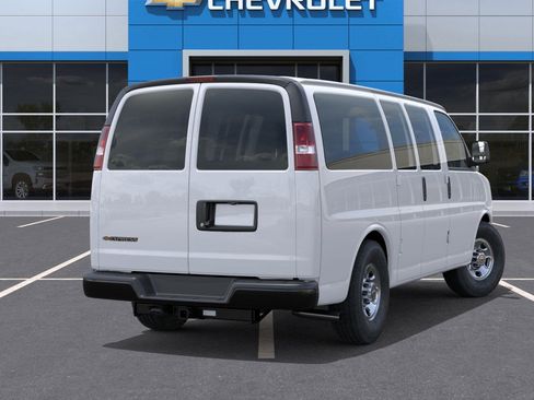 New 2025 Chevrolet Express 2500 w/ Enhanced Convenience Package image 4