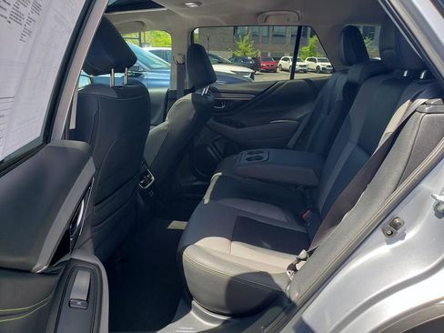 Used 2024 Subaru Outback Onyx Edition AWD/4WD image 33