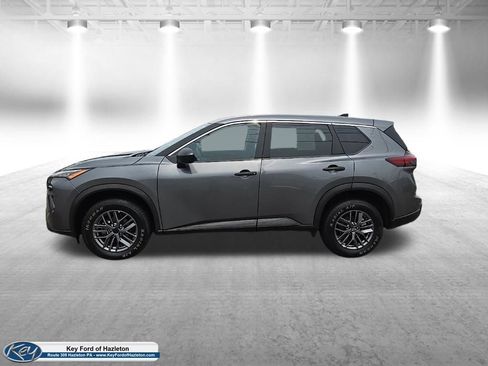 Used 2024 Nissan Rogue S AWD/4WD image 5