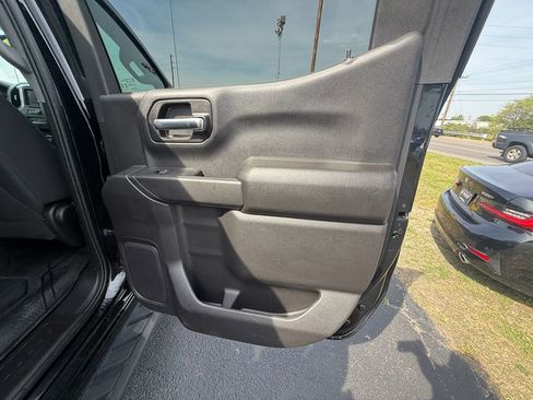 Used 2025 Chevrolet Silverado 1500 Custom Trail Boss image 20