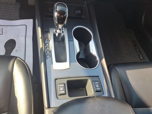 Used 2018 Nissan Altima 2.5 SR w/ SR Special Edition FWD image 11