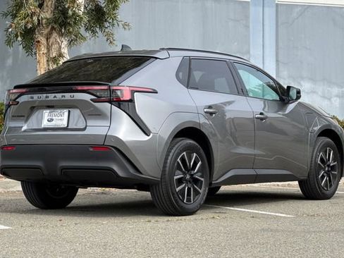 New 2026 Subaru Solterra AWD/4WD image 4