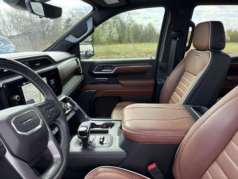 Certified 2024 GMC Sierra 1500 Denali Ultimate image 15