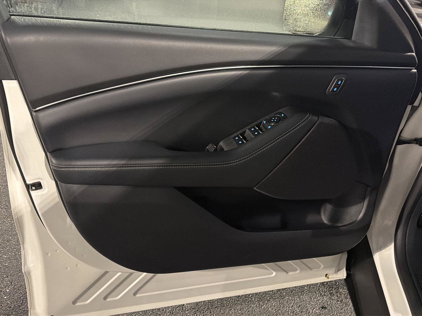 Used 2025 Ford Mustang Mach-E Select RWD image 16