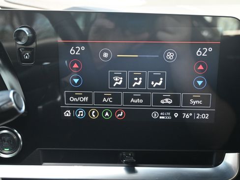 Used 2021 Chevrolet Corvette Stingray Preferred Cpe w/ Z51 Performance Package RWD image 24