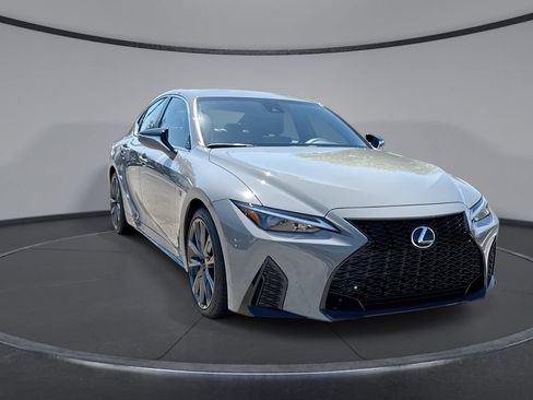 Used 2025 Lexus IS 350 F Sport RWD image 12