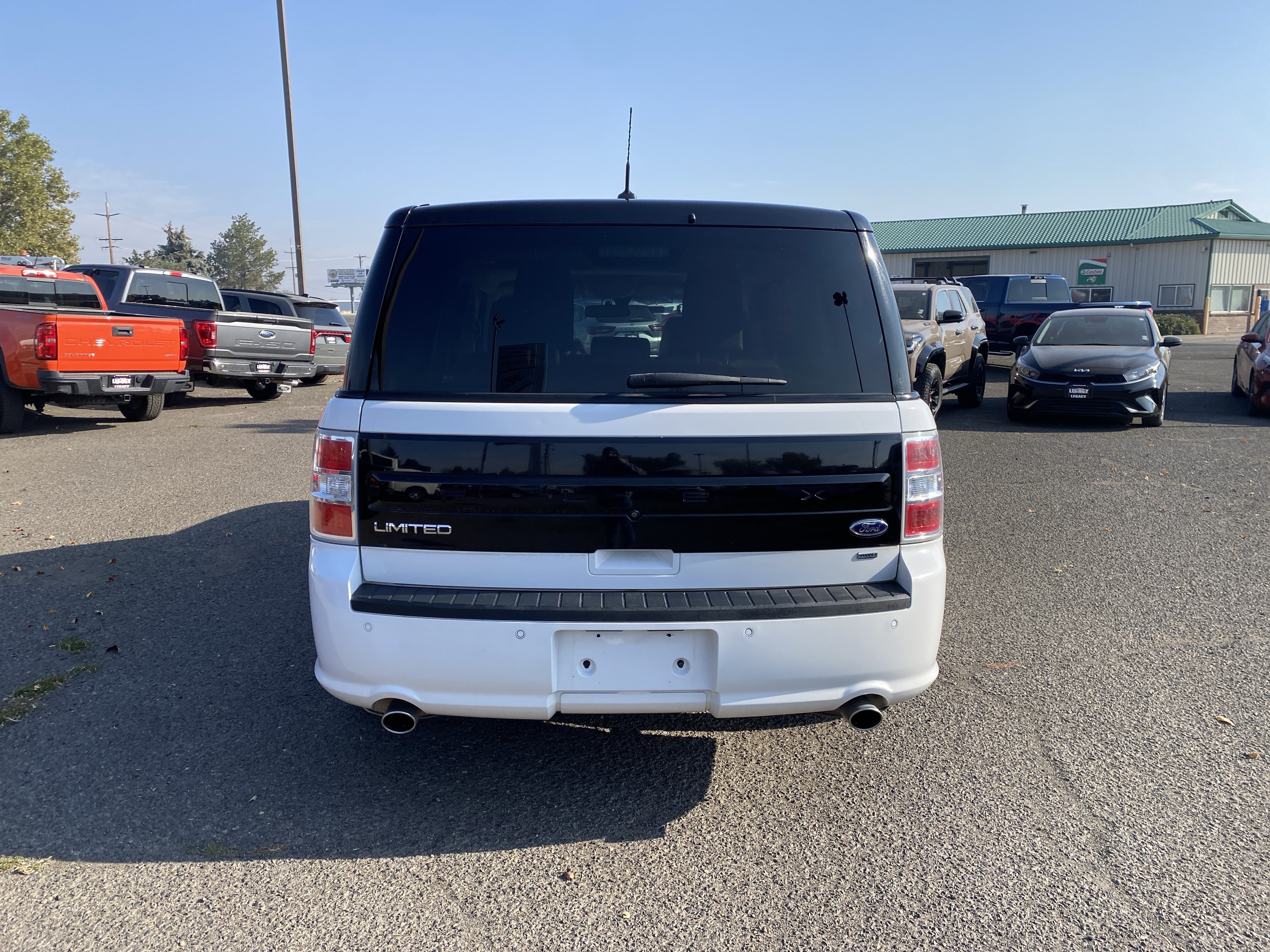 Used 2019 Ford Flex Limited w/ Limited Appearance Package AWD/4WD image 4