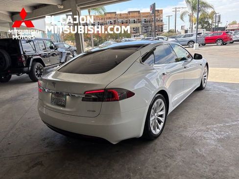 Used 2017 Tesla Model S 100D AWD/4WD image 3