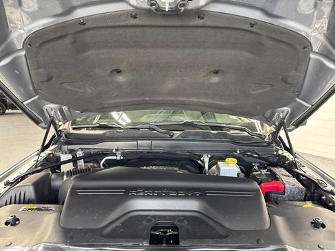 Used 2019 RAM 2500 Big Horn w/ Protection Group AWD/4WD image 45