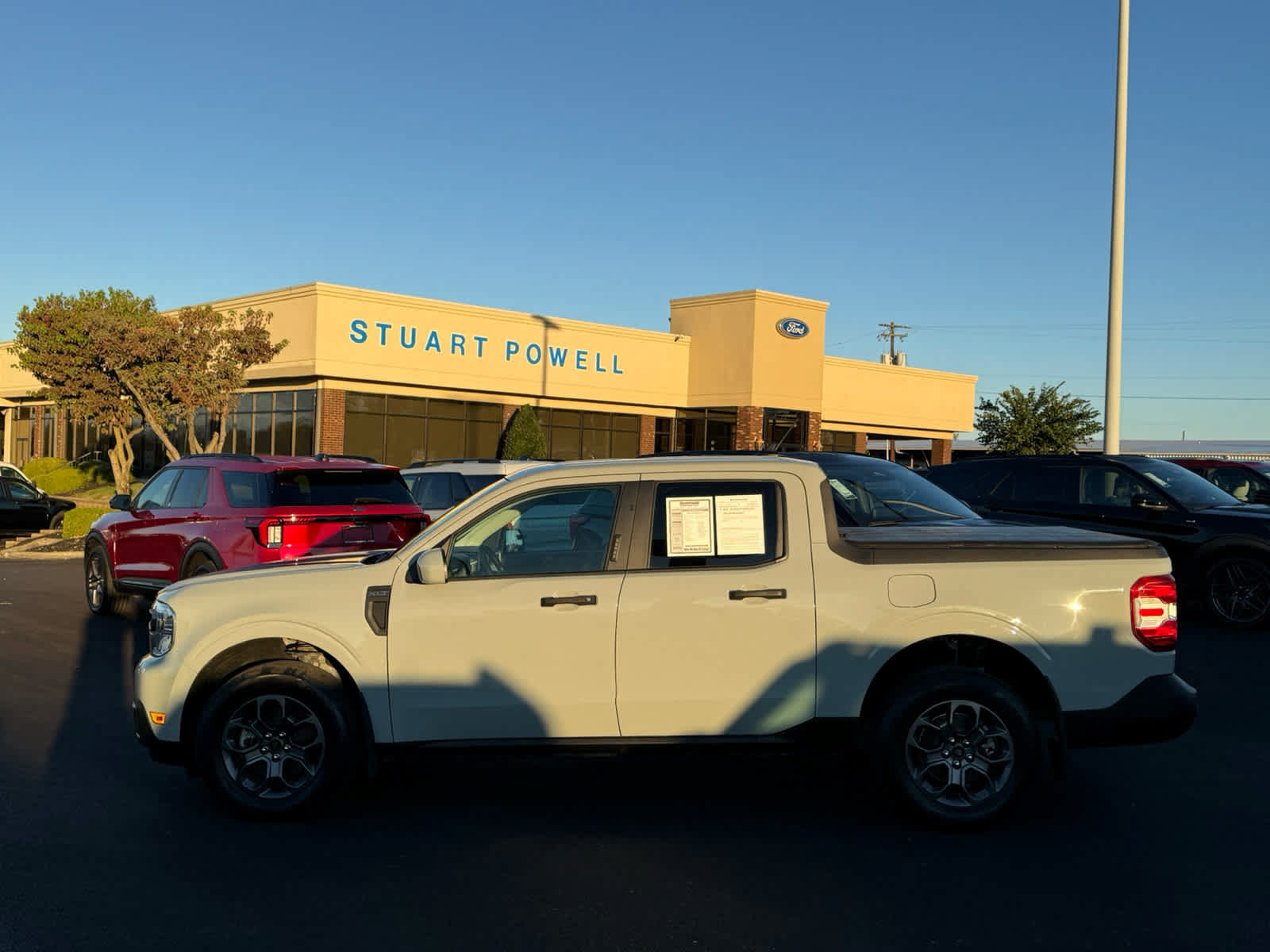 Used 2022 Ford Maverick XLT w/ XLT Luxury Package FWD image 24