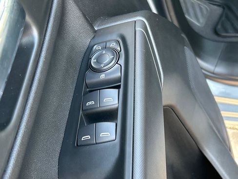 Used 2026 Chevrolet Silverado 1500 Custom Trail Boss w/ LPO, Dark Essentials Package AWD/4WD image 18