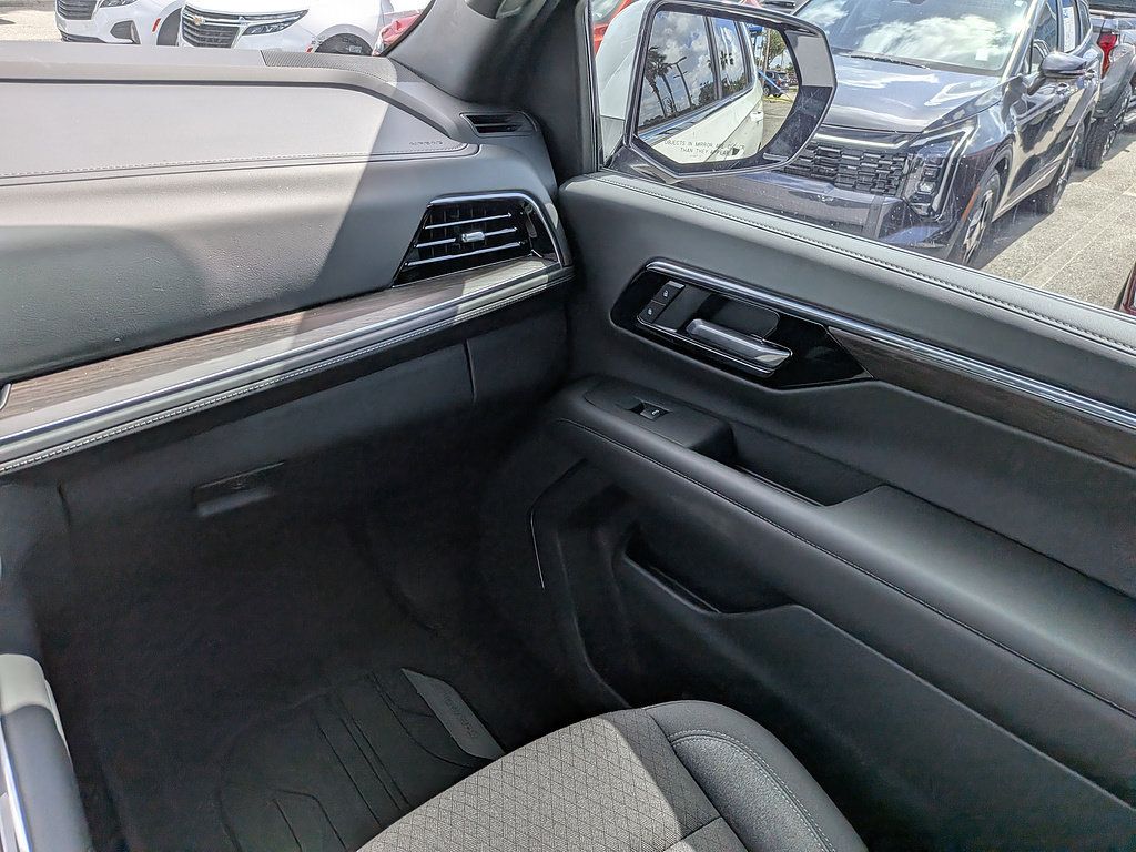 Certified 2026 Chevrolet Tahoe LS AWD/4WD image 39