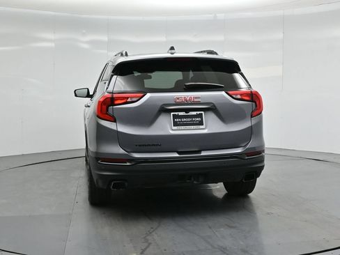 Used 2020 GMC Terrain SLT w/ Preferred Package FWD image 28