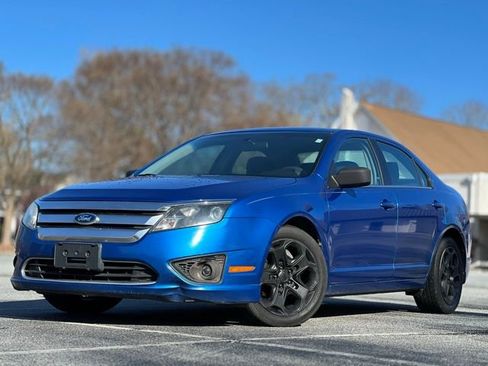 Used 2011 Ford Fusion SE image 1