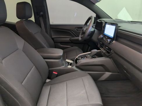 Used 2023 Chevrolet Colorado Trail Boss w/ Technology Package image 10