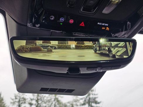 New 2026 Cadillac Optiq Luxury 1 image 44