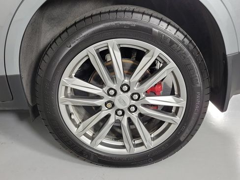 Used 2025 Cadillac XT5 Sportv AWD/4WD image 10