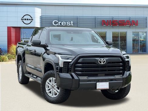 Used 2024 Toyota Tundra SR5 w/ SR5 Convenience Package image 1