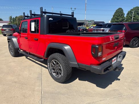 Used 2020 Jeep Gladiator Sport w/ Quick Order Package 24S AWD/4WD image 3