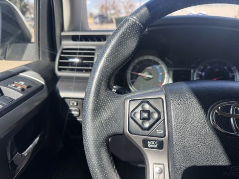 Certified 2016 Toyota 4Runner Limited image 23