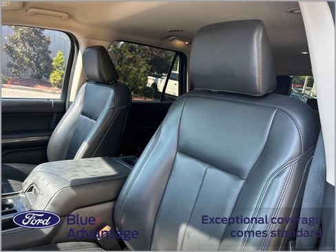 Used 2024 Ford Expedition XLT RWD image 12