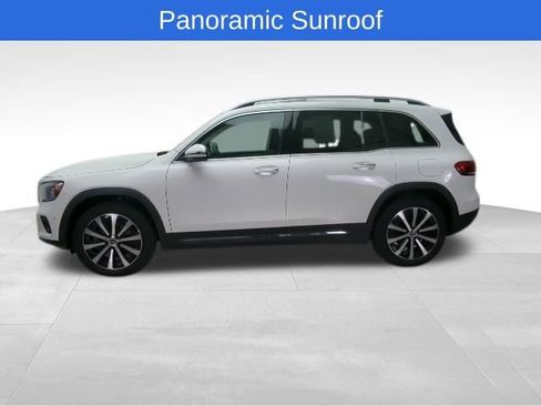 Certified 2021 Mercedes-Benz GLB 250 image 3