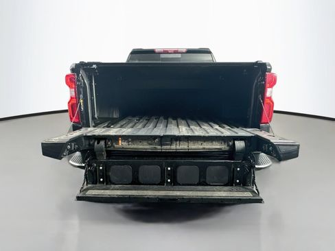 Used 2024 Chevrolet Silverado 1500 High Country w/ Technology Package AWD/4WD image 28