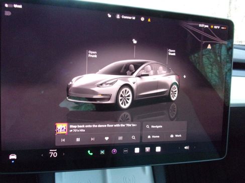 Used 2022 Tesla Model 3 Long Range image 16