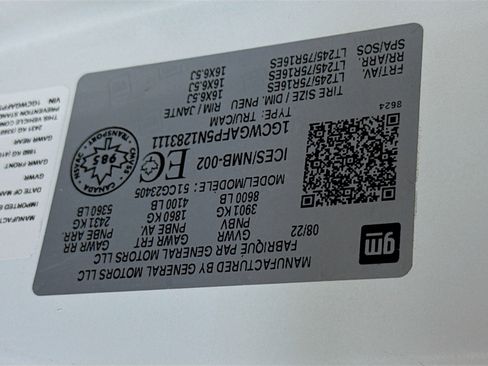 Used 2022 Chevrolet Express 2500 image 33