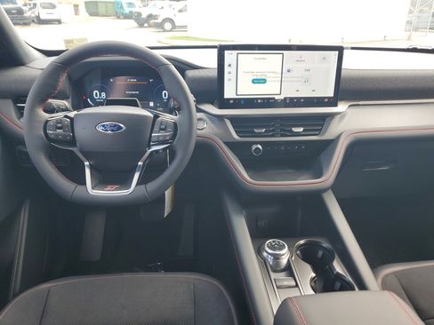 New 2026 Ford Explorer ST w/ Sun And Sound Package image 14