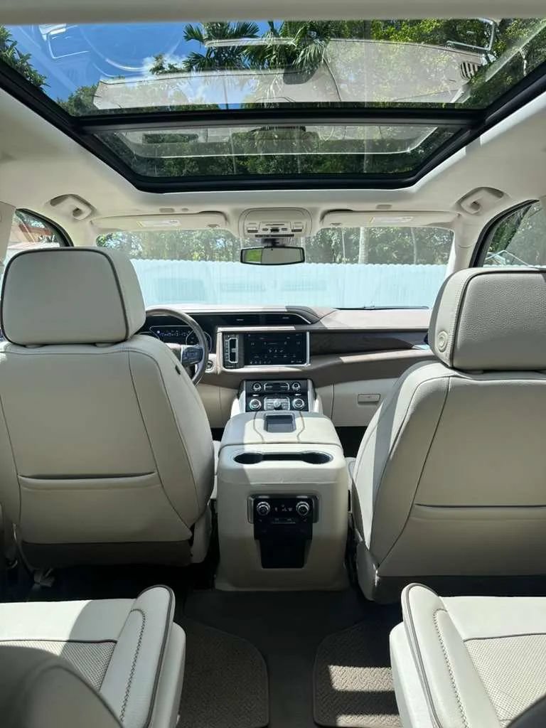 Used 2021 GMC Yukon Denali AWD/4WD image 12