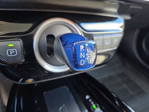 Certified 2022 Toyota Prius Prime XLE image 18