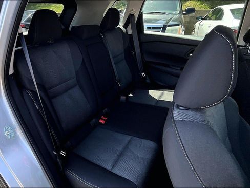 Used 2025 Nissan Rogue SV FWD image 22