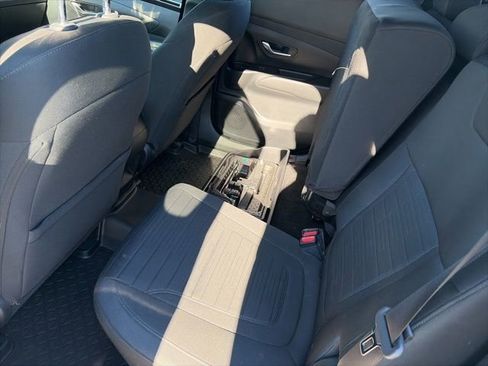 Used 2022 Hyundai Santa Cruz SEL Premium w/ Cargo Package image 11