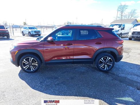 Used 2023 Chevrolet TrailBlazer LT w/ Convenience Package image 22