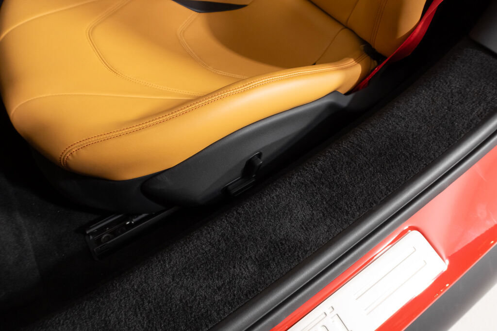 Used 2024 Ferrari 296 GTB RWD image 29