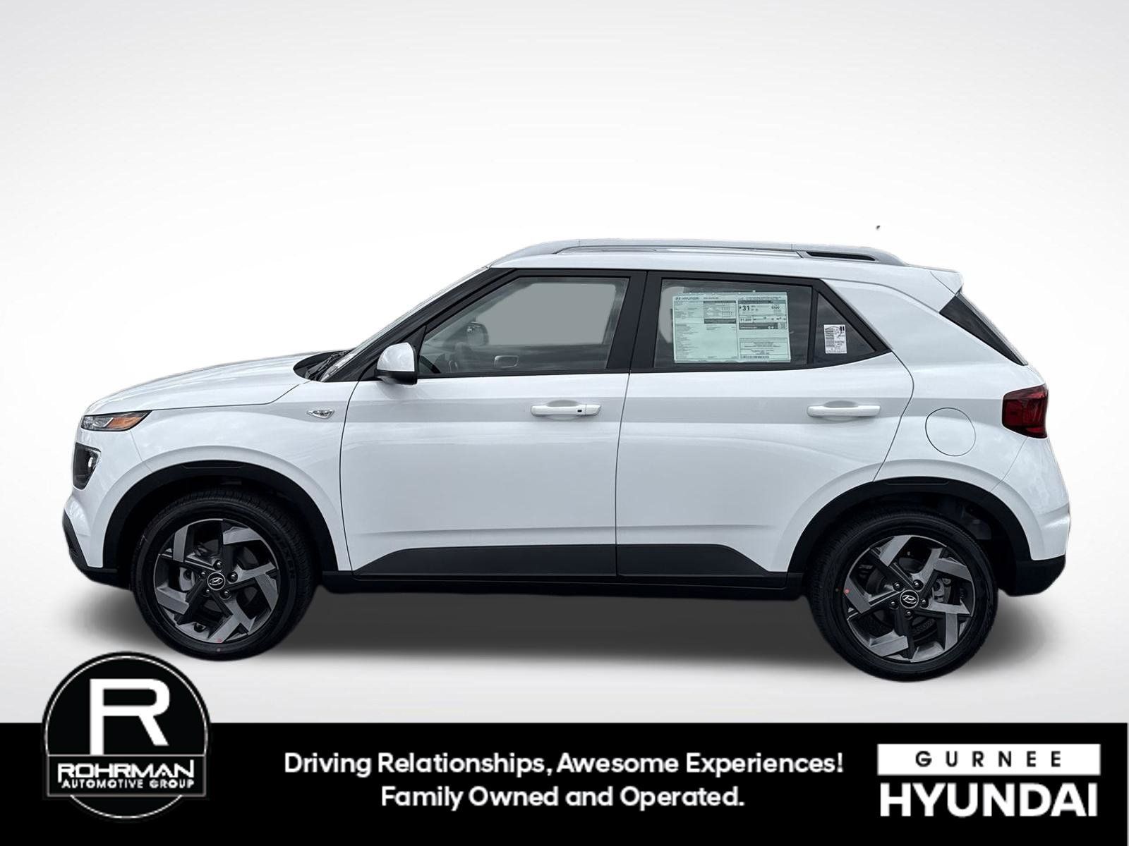 Used 2026 Hyundai Venue SEL FWD image 5
