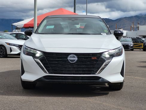 New 2025 Nissan Sentra SR image 2