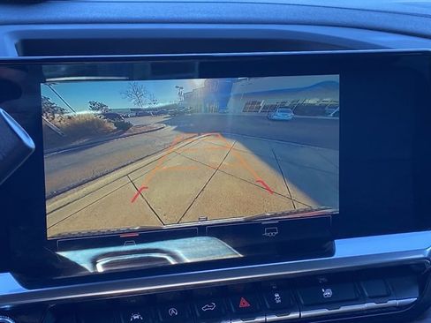 Used 2023 GMC Sierra 1500 SLT image 35